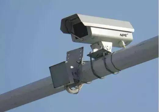 了解路边摄像头类别作用,避免违章花冤枉钱