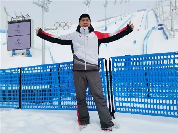 哈尔滨工大 22 人助力北京冬奥会,展示中国冰雪成就与裁判风采