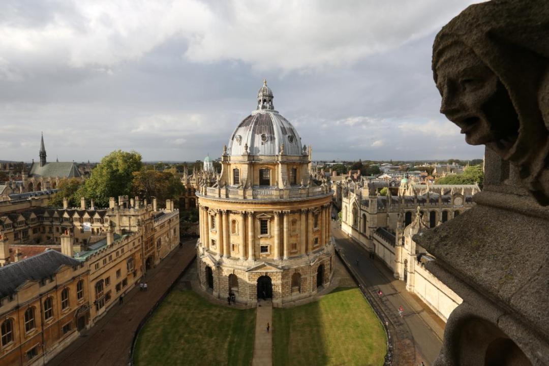重庆大学举办全球教育交流周,助同学了解国际交流项目