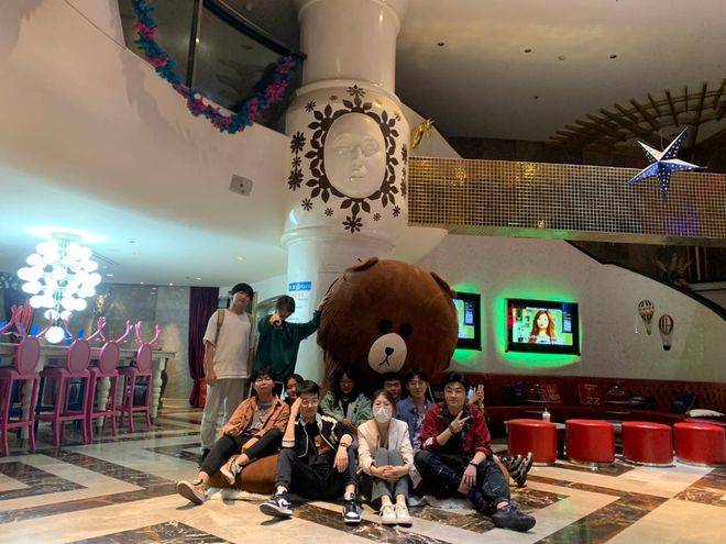 高考复读那些事儿:叛逆行为、心态起伏与家庭冲突