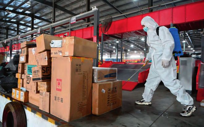 疫情冲击邮政快递业，全球风险下行业如何应对及发展？